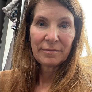 Meet your Posher, Deb